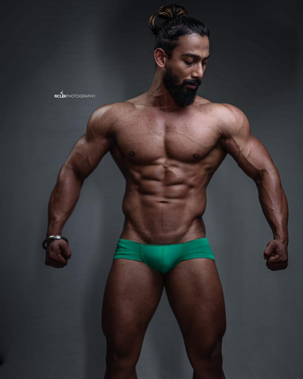 5 myths about female powerlifting